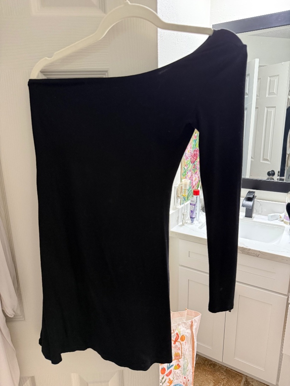 One shoulder black night out dress